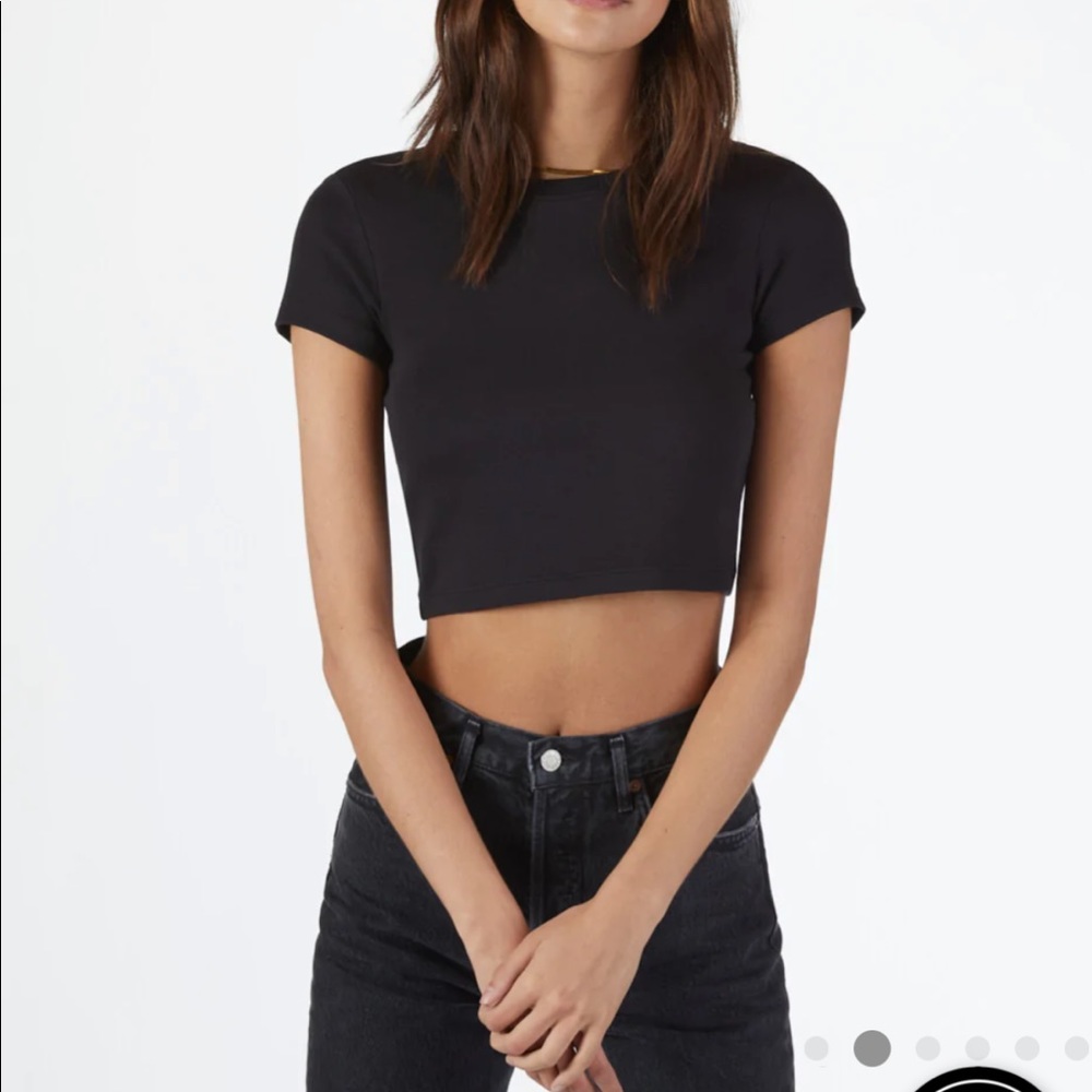 CUTS NWT Tomboy Crew Tee Cropped Black Sz M